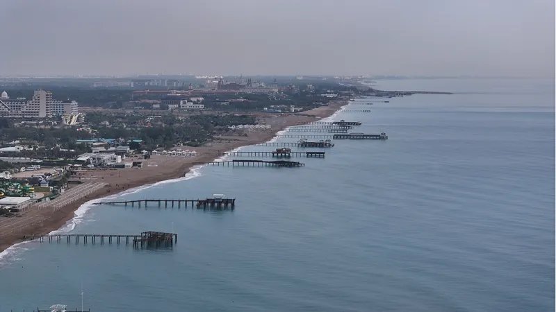 Vize muafiyetiyle Antalya'ya daha fazla Çinli turist gelmesi bekleniyor