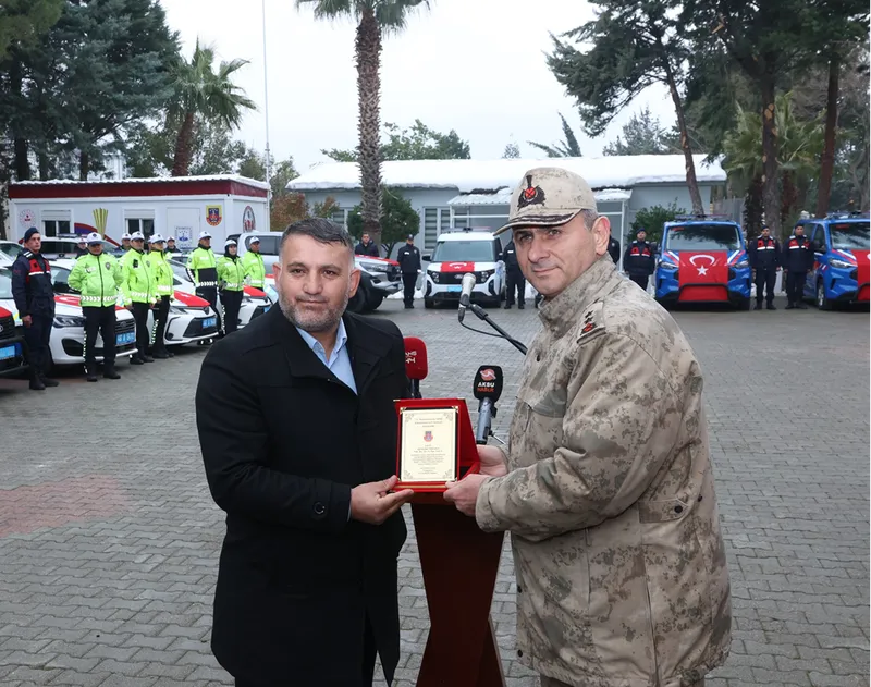 Kahramanmaraş’ta jandarmaya ve emniyete tahsis edilen 88 araç hizmete alındı