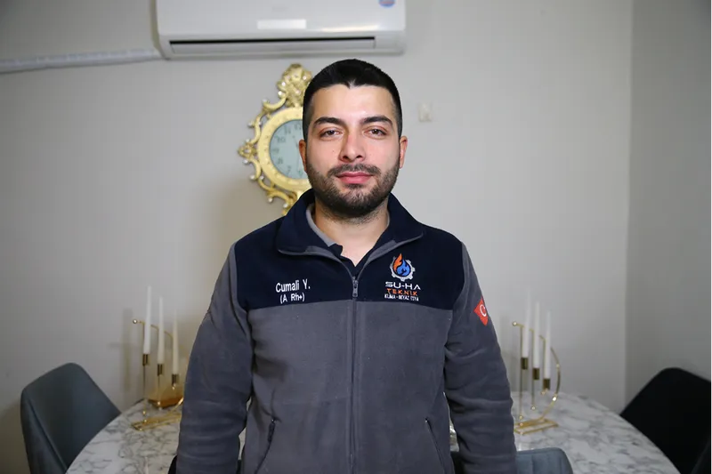 Adana'da düğünde gelin ve damada takı yerine klima hediye edildi