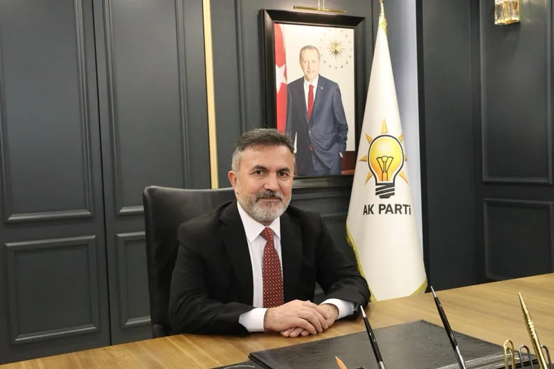 AK Parti Adana İl Başkanı Tamer Dağlı'dan 10 Ocak Çalışan Gazeteciler Günü mesajı