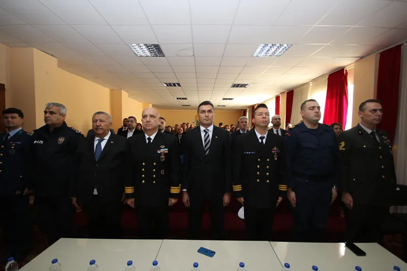 Kaş'ta Topçu Yüzbaşı Mustafa Ertuğrul Aker anıldı